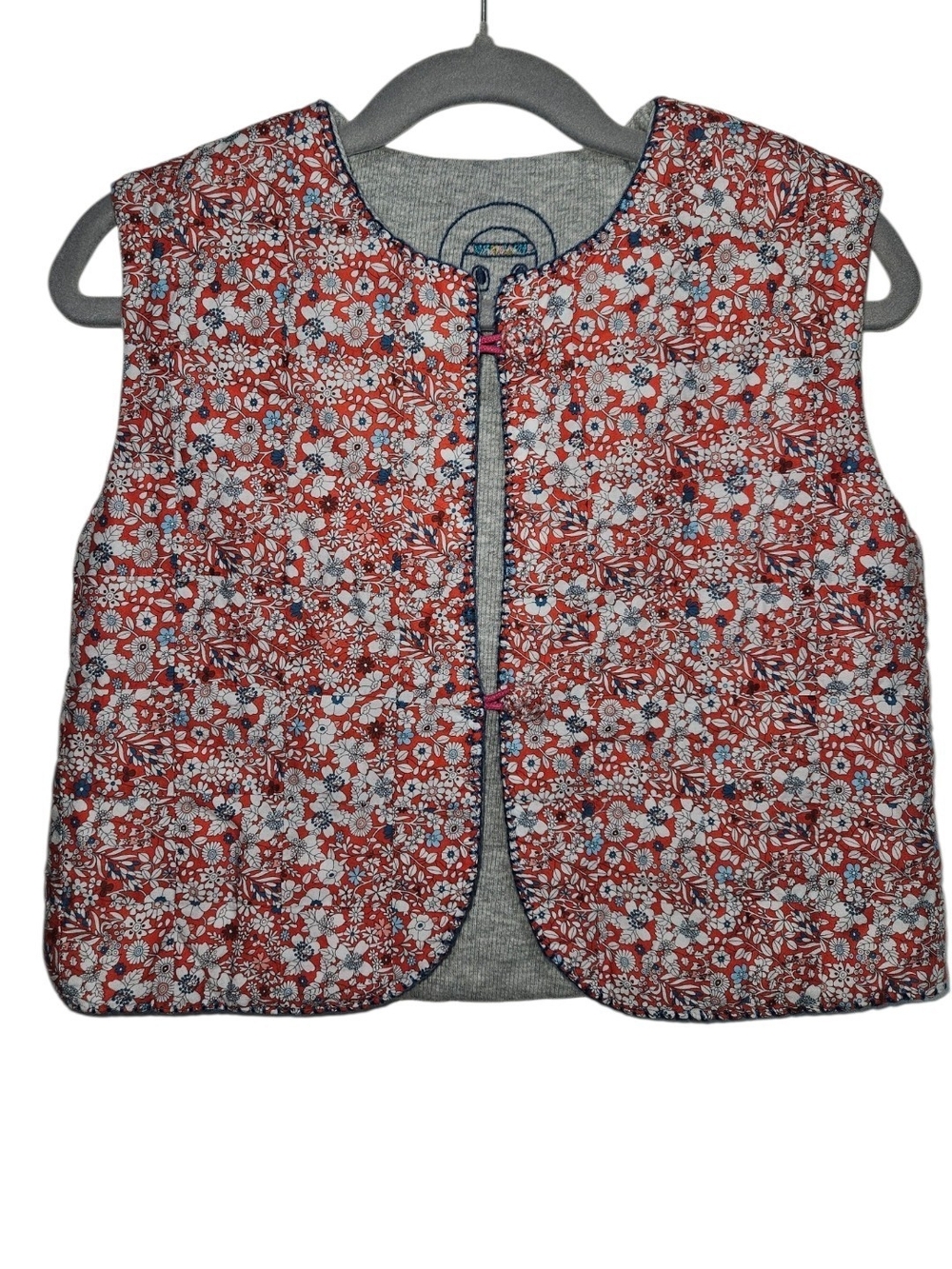 Azala Quilted Vest Reversible Girls Size 5 / 6 Floral Red Gray 100% Cotton
